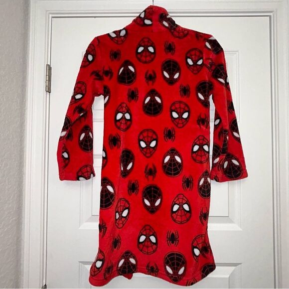 Marvel Spider-Man Print Fuzzy Kids’ Robe - Picture 5 of 6